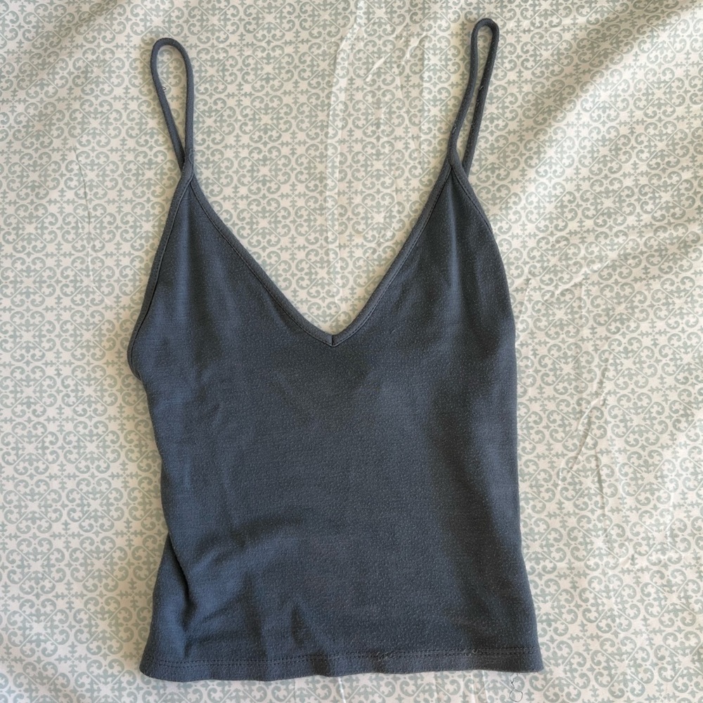 brandy melville crop top